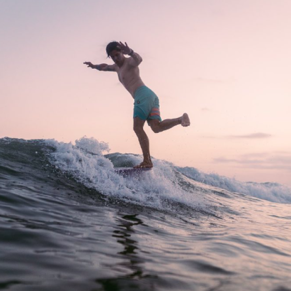 longboard surfing 2024-05-21 a las 13.38.14